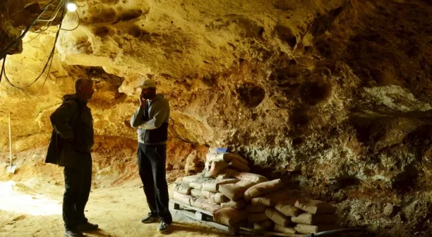 Уникальная прогулка внутри крымской пещеры Таврида с одним из первооткрывателей