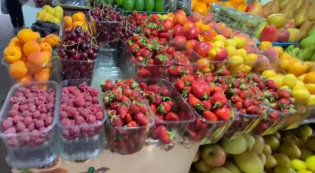 Цены на фрукты и ягоды в Крыму — космос