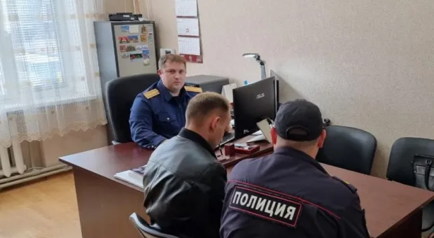 Крымский полицейский задержан за избиение предпринимателя