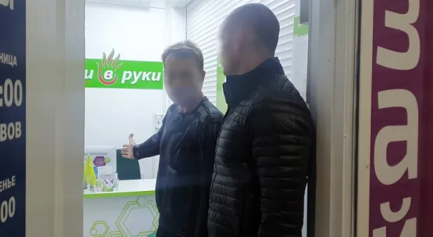 На крымском курорте поймали грабителя офиса микрозаймов