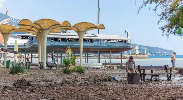 Крым приходит в себя после разрушительного наводнения: что и как сейчас