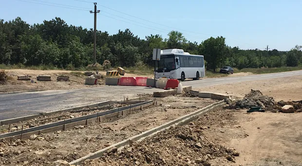 Перекрытие дороги в Севастополе стало причиной конфликтов