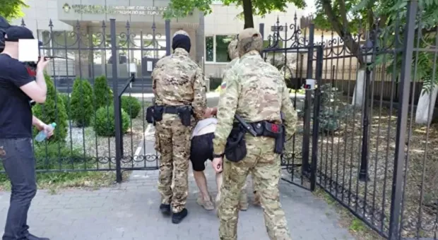 Захват «маньяков» из украинской ячейки неонацистов попал на видео
