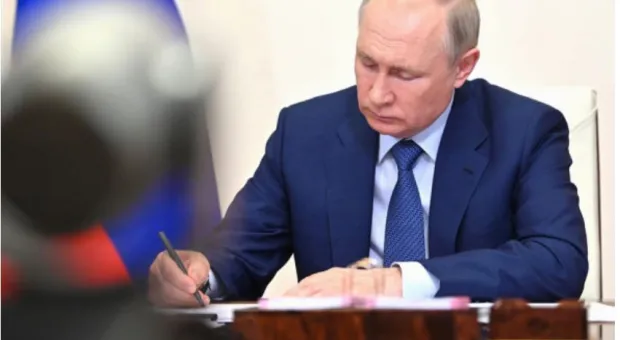 Новости России - Насколько опасен штамм коронавируса "дельта плюс" 