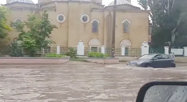 Новости Крыма - Не всем владельцам утонувших в Крыму автомобилей легко возместят ущерб