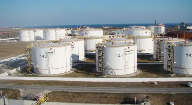 Расследуется хищение акций крупнейшей нефтебазы в Крыму