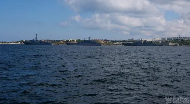 Рейд Севастопольской бухты перекроют на два часа