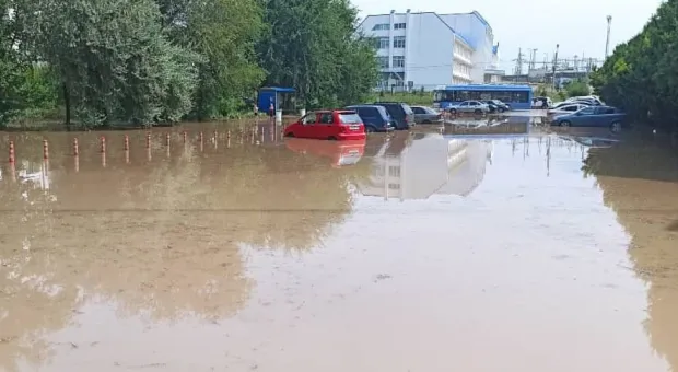 СевСети #1293. Затопленный Севастополь, очереди на Северной и расставание с любимым 