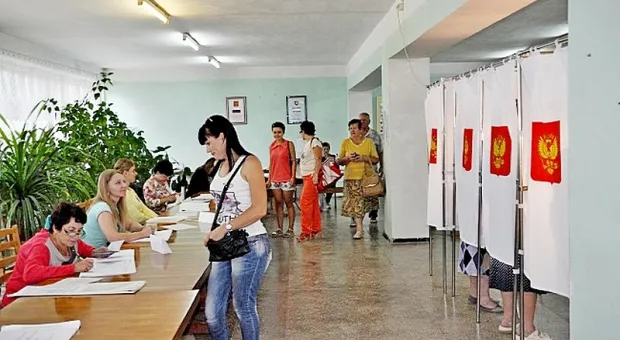 Крымские мажоритарщики обнародовали свои заработки перед выборами в Госдуму