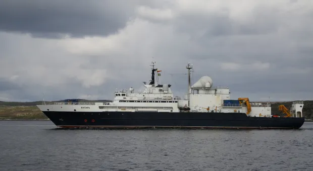 Британцев встревожило подозрительное поведение российского корабля