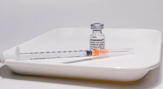 Американская вакцина оказалась опаснее для детей, чем коронавирус