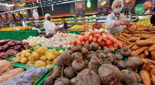 В Крыму резко выросли цены на продукты из борщевого набора