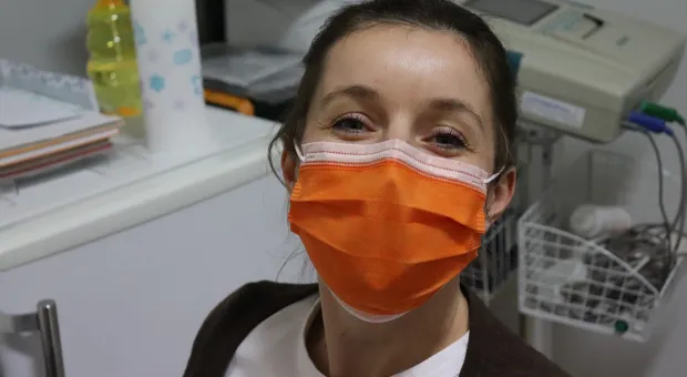 Британским женщинам понравилось носить медицинские маски