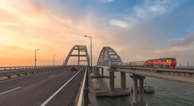 На Крымском мосту могут ограничить движение автомобилей