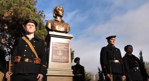 В День морской пехоты легенду советской разведки увековечили в Севастополе