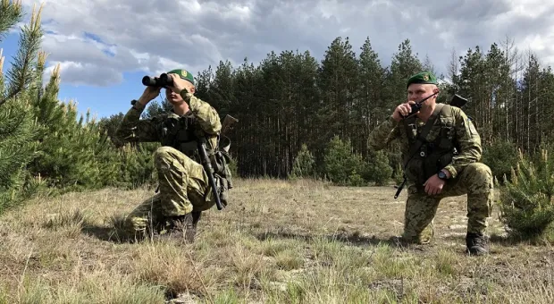 Украинским военным разрешили стрелять по «врагам» на границе с Крымом 