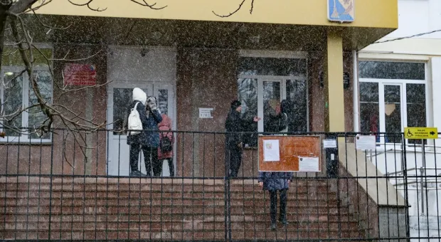 В сети распространяется информация о минировании всех школ Севастополя