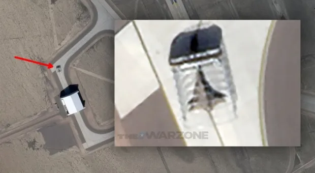 Фотографии секретной зоны показали неизвестный летательный аппарат
