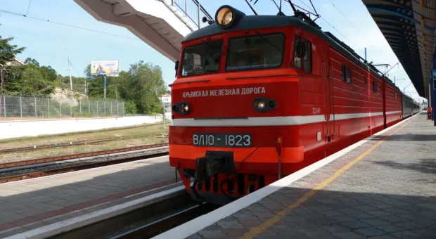 Транспортное сообщение Севастополя с материковой Россией усилили вагонами и автобусом