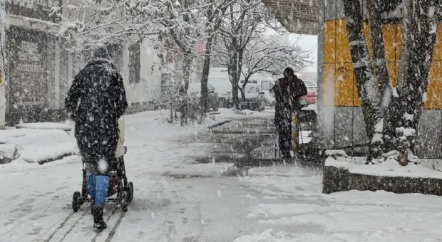 Снег, морозы и лавины: в Крым возвращается зима