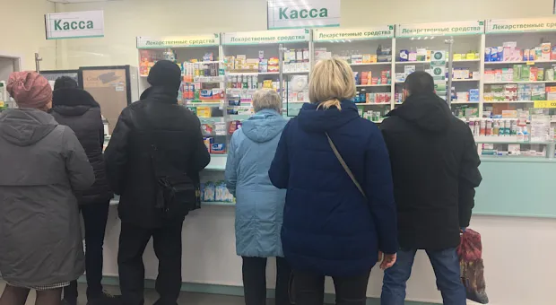 Севастопольцы активно раскупают лекарства в аптеках