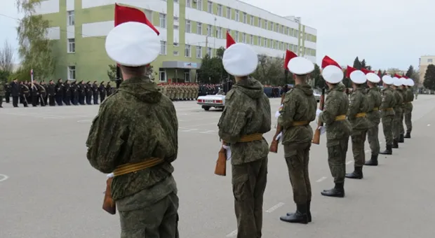 В Севастополе идут тренировки к военному параду на День Победы