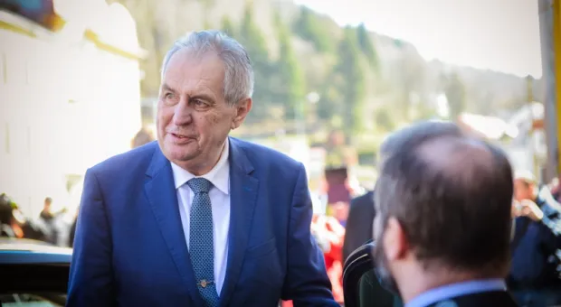 Президент Чехии разрешил своим гражданам служить в ВСУ