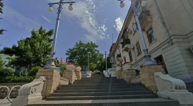 В Севастополе повторно восстановят Таврическую лестницу 