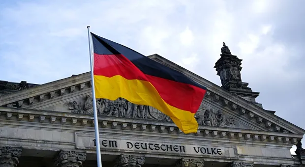 Германия объяснила задержку поставок оружия Украине
