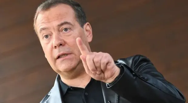 Медведев рассказал, что произойдёт при любой попытке посягнуть на Крым