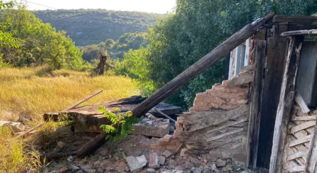 Ребёнок погиб при обрушении заброшенного здания в Севастополе