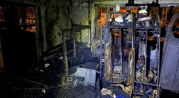Восемь человек погибли при пожаре в замурованном решётками хостеле