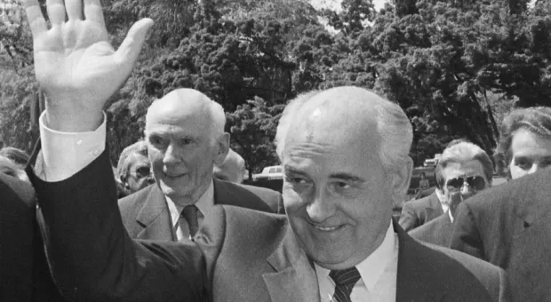 Как Горбачёв не успел выделить 20 миллионов советских рублей на больницу и милицию Севастополя 