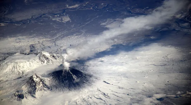 На Ключевском вулкане в живых остались трое из двенадцати человек