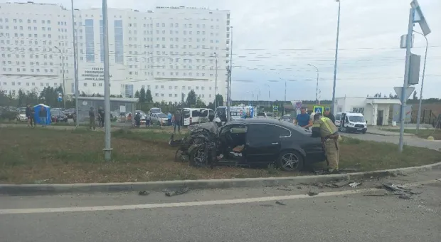В аварии на выезде из столицы Крыма пострадали шестеро