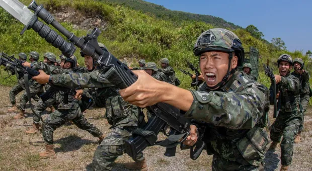 Армии Китая приказали быть готовой к боевым действиям 