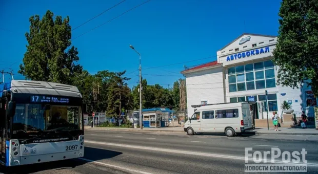 ​Автобусное сообщение между Севастополем и материком приостановлено