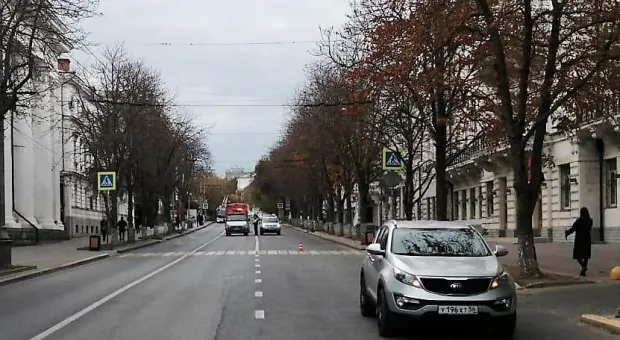 В центре Севастополя девушка сбила мужчину на переходе