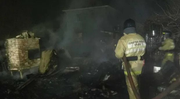 В пожаре на востоке Крыма погиб человек