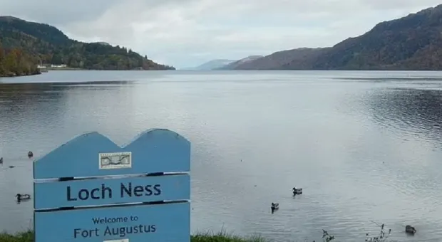 Мужчина снял на видео подозрительное явление на озере Лох-Несс