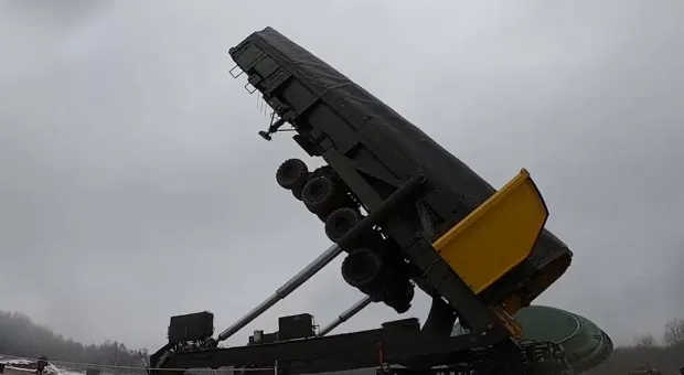 На Западе нервно отреагировали на видео с загрузкой российской ракеты в шахту