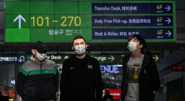 Пятеро россиян сбежали от призыва и оказались узниками южнокорейского аэропорта