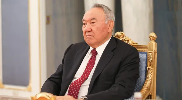 Нурсултана Назарбаева лишили специальных привилегий 