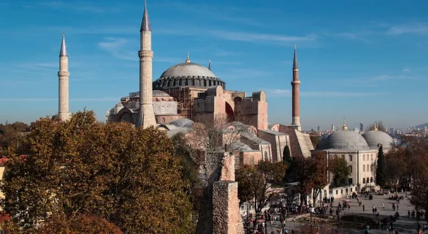 В Турции начнут тщательнее проверять долгосрочных туристов