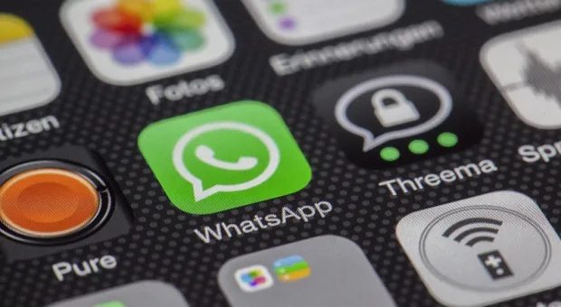 Сотрудников банка штрафуют на миллионы долларов за WhatsApp