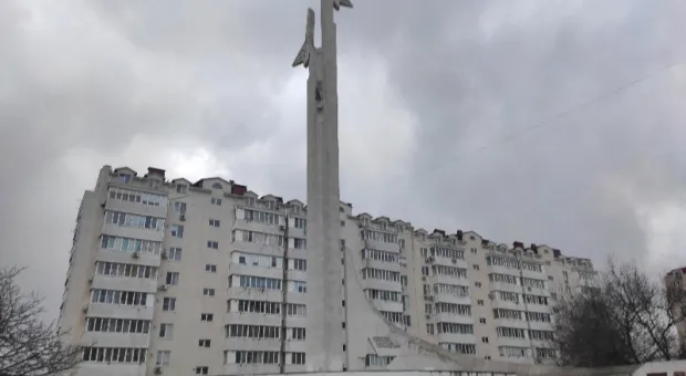 Авиационные памятники Севастополя терпят крушение