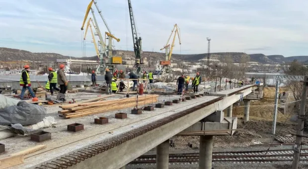 Движение по Инкерманскому мосту в Севастополе приурочили к годовщине воссоединения с Россией 