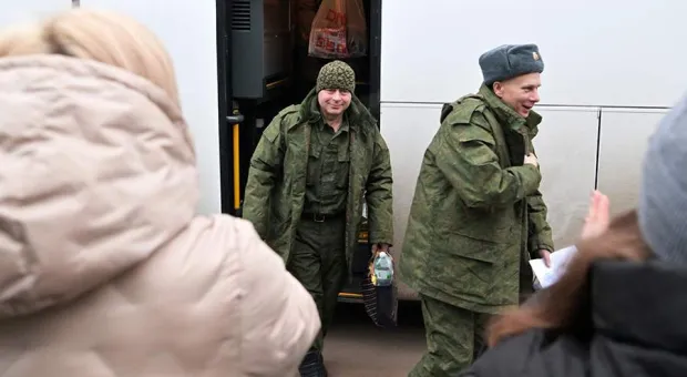 Минобороны сообщило о возвращении из украинского плена 90 российских военных Минобороны сообщило о возвращении из украинского плена 90 российских военных