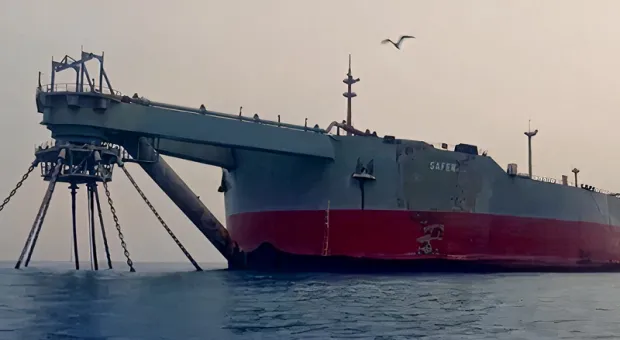 Придуман план спасения моря от заброшенного танкера с миллионом баррелей нефти