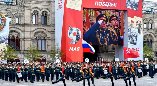 В приграничных регионах отменили парады Победы на 9 Мая: Севастополь следующий? 